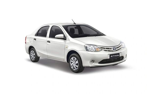 AC sedan taxi in Kochi for city transfer