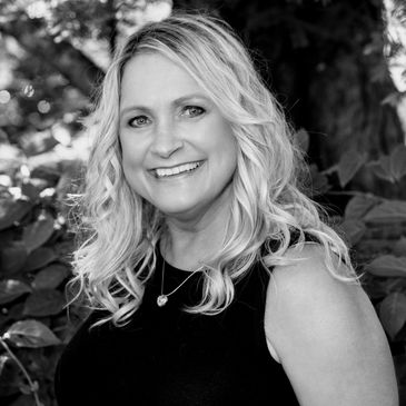 Aesthetician Kimberly Luckey