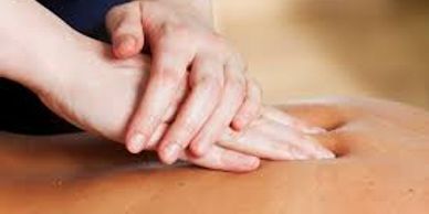 Therapeutic massage for pain relief in Montreal
