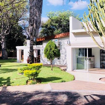 Bosveld Guesthouse known for its hospitality and incredible cuisine, located in Lephalale, SA.
