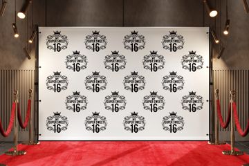 RED CARPET EXPERIENCE