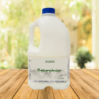 Kumis orgánico con leche entera pasteurizada 2 litro 