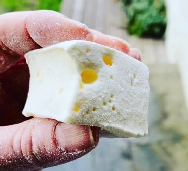passionfruit handmade marshmallow light with bubbles