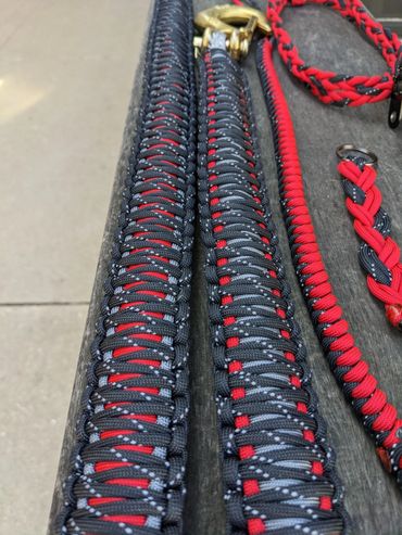 A set of paracord straps