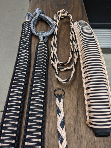 A set of paracord straps