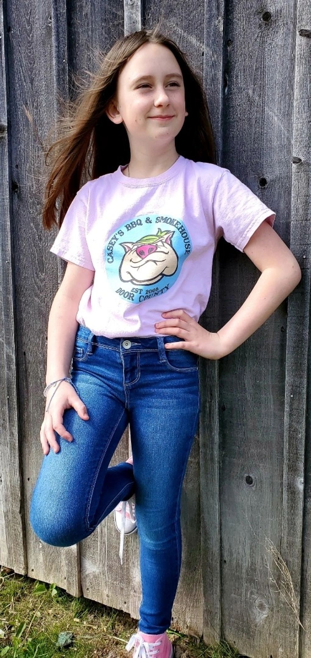 Kids T-shirt, Caseys BBQ and Smokehouse T-shirt.  Cute kids shirts.  Egg Harbor WI Door County WI 