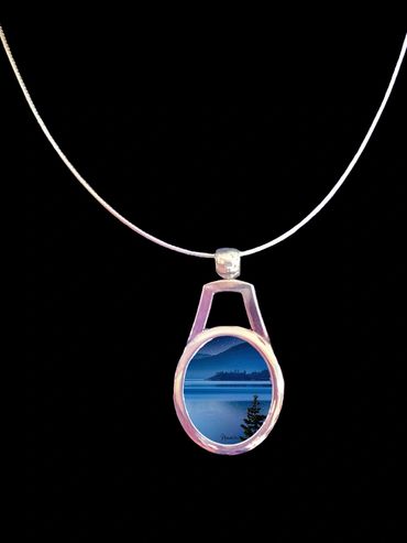 Silver pendant with Tahoe image insert