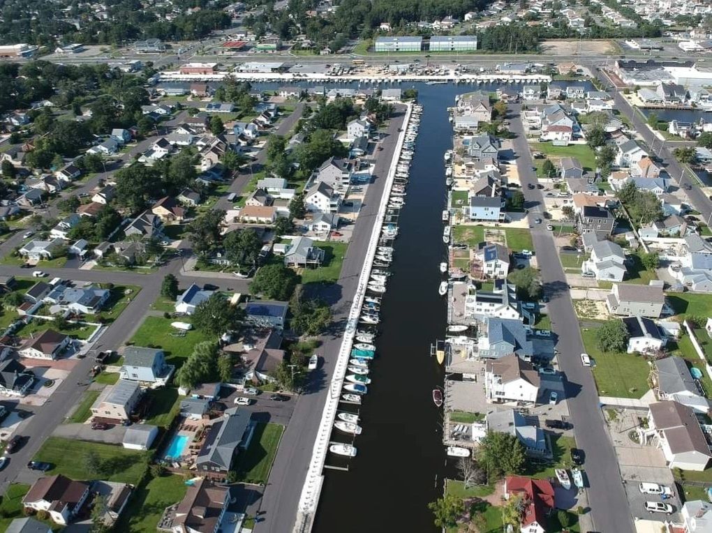 Home, Jersey Shore Marina