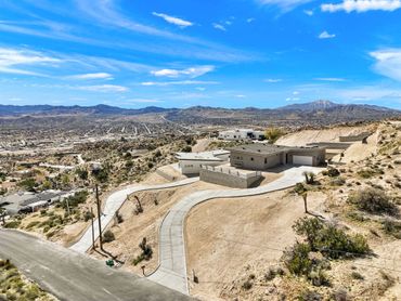 Olmo Miele by Salt used for custom cabinets in modern kitchen design for beautiful Yucca Valley home