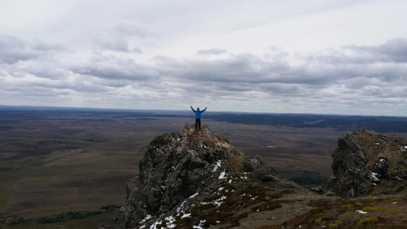 Cerro Pietro Grande, Tierra del Fuego, Chile.