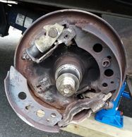 Brake, brake shoe, brake lining, brake pad, spring, bolt, washer, split pin, brake drum, alko