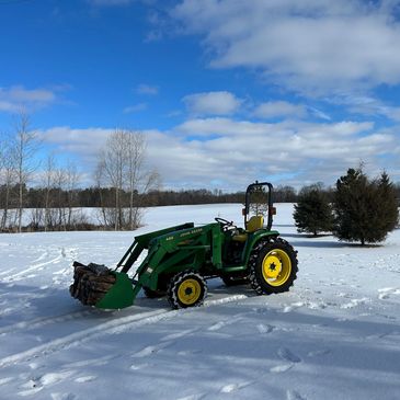 Services include brush hogging, driveway grading/resurfacing, yard grading and more.