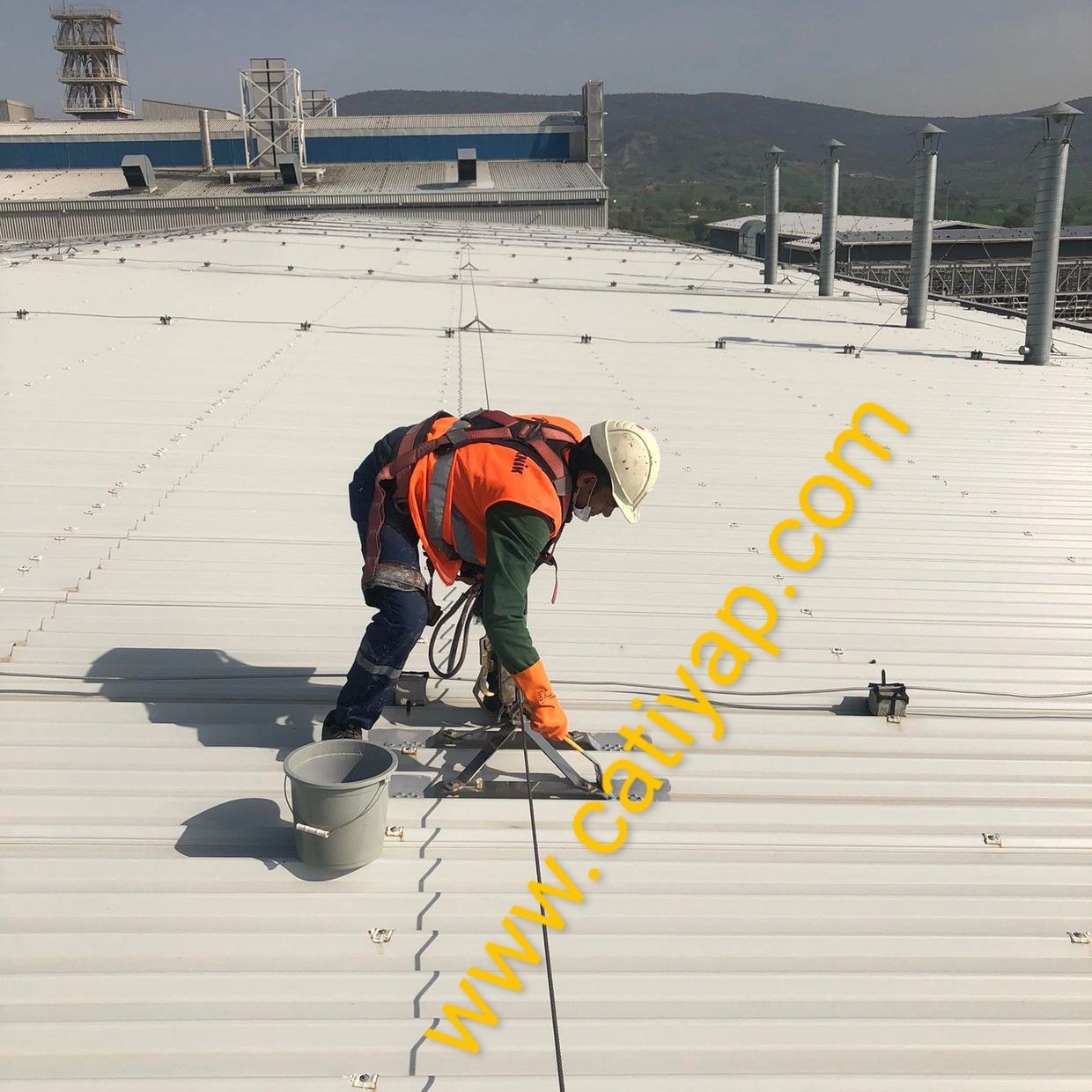 fabrika çatısı tamiri