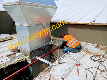 Fabrika çatı tamiri