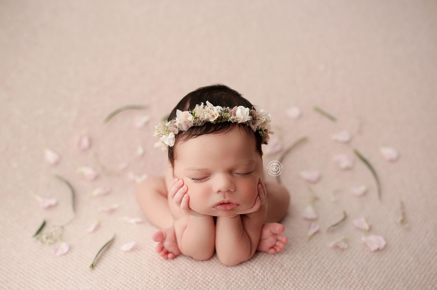 newborn froggy pose newborn photographer Edmond.  Newborn photographer OKC.