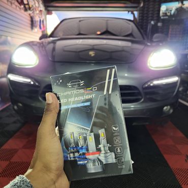 porsche con focos led de Chamos Led instalados