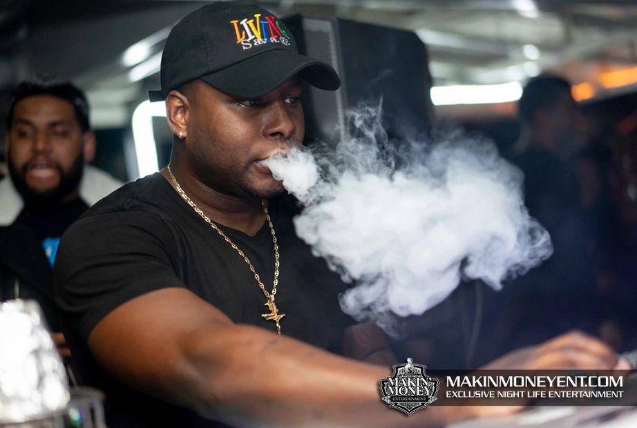 #djmorenonj - Red Carpet Affair - Makin Money Ent. All Black Affair - Makin Money Ent. On the Art Boat NYC @ The SkyPort Aviation Marina in NYC #nycnightlife #ArtBoatNYC #nyc #art #mme #makinmoneyent