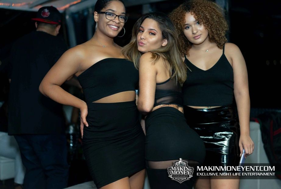 All Black Affair - Makin Money Ent. On the Art Boat NYC @ The SkyPort Aviation Marina in NYC
#nycnightlife #ArtBoatNYC #nyc #art #mme #makinmoneyent
