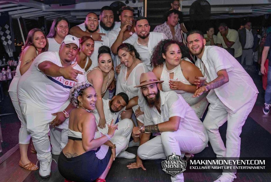 The All White Affair - Makin Money Ent. On The Art Boat NYC @ The SkyPort Aviation Marina in NYC #Newyork #Nycnightlife #ArtBoatNYC #NYC #Art #MME #Makinmoneyent