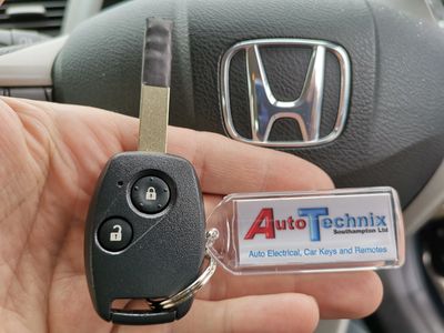 Honda  2 button remote key