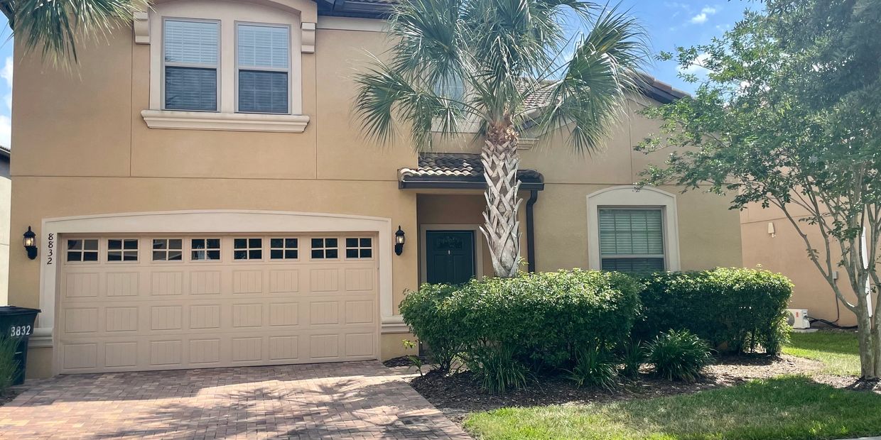 A picture of a house at Windsor at Westside