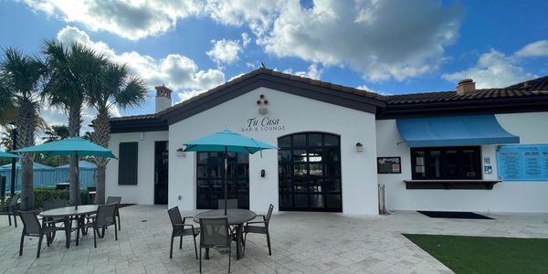 Windsor at Westside Bar and Lounge