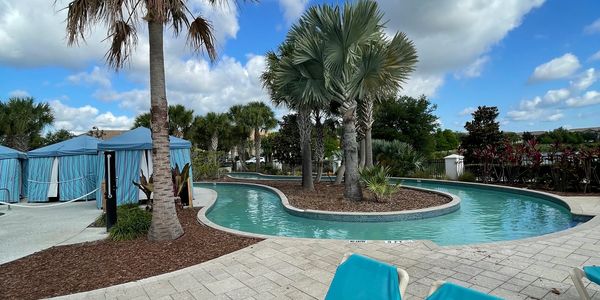 Windsor at Westside lazy river