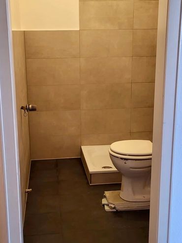 fliesenleger, putzarbeiten, bad, badezimmer