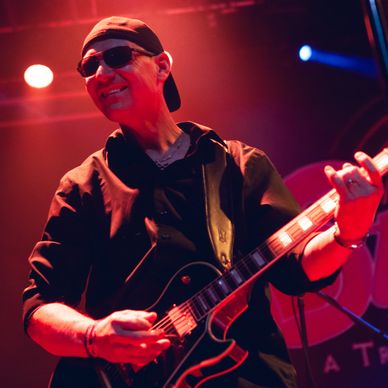 Tom Tarter of FOURNR: The Premier Foreigner Tribute
Photo Courtesy Gabe Fedor, Riffster