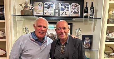 Chicago Bears Super Bowl champion Matt Suhey (left) and former Bears director of communications Ken