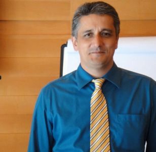 In loving memory of OneCrew advisor and trainer extraordinaire Andrew Cassim