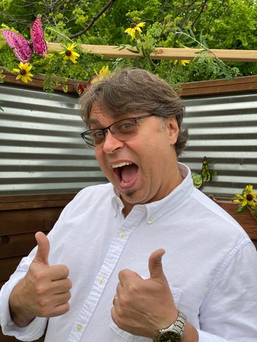 man giving thumbs up