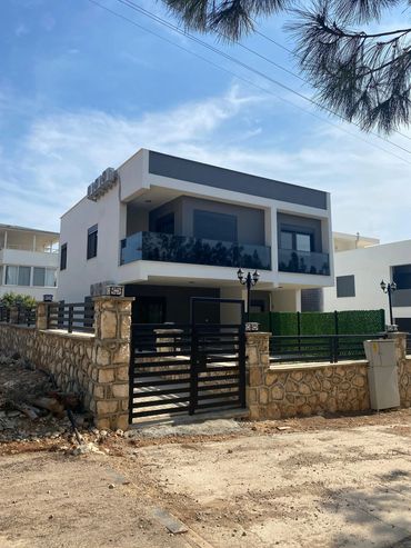 Tisan Life , Tisan Kiralık Denize sıfır Villa , Tisan Adası Kiralık , Tisan Konaklama , Tisan Tatil