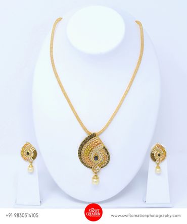 gold jewelry photography, jewellery photo shoot in kolkata, jewellery photographer
