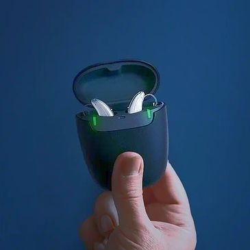 Signia charge-n-go hearing aids.