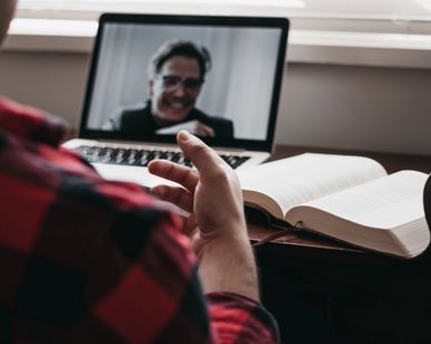Laptop for online therapy