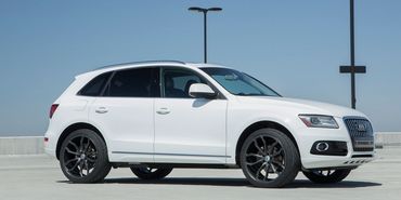 Audi rims for sale near me Dover Ohio. Custom wheels and tires for Mercedes Benz SUV.