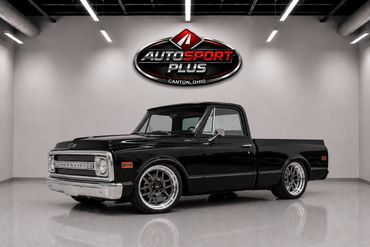 C10 Custom Rims and Tires for sale near me in Canton Ohio.
Shop Weld C10 rims near Akron, Ohio.