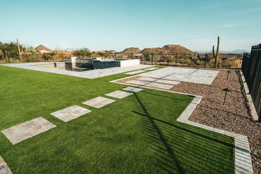 Desert backyard design with drought-tolerant plants