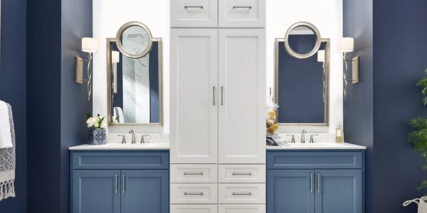 Carpenter Hands Bathroom Remodel