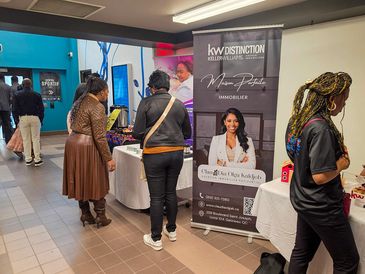 Espace d’entrepreneuriat et stands d’exposition du Forum Congo–Canada 2026.