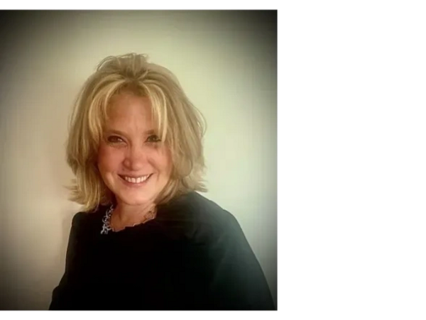 Image of CEO Teresa Porter 
ISYS Technologies
isystechnologies.com
Award Winning Small Business