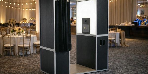 Enclosed Booth in Dallas TX