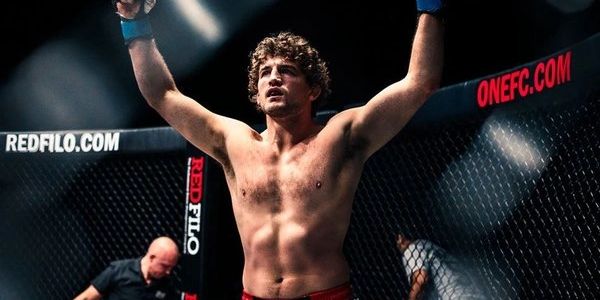 Ben Askren Standout Ringers  Wrestling Alumni.  Brookfeild  wrestling.