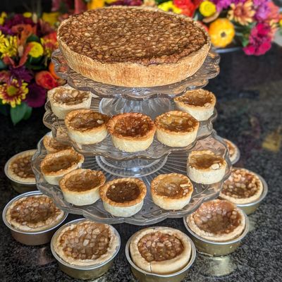 Hawaiian Macadamia Nut Pies Tarts Bites Dessert Party Platter Trays Specials Made In Hawaii Oahu