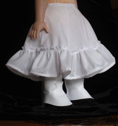 Petticoat pattern is included in the Escaramuza Charra/Adelita/Fiesta Costume set.
