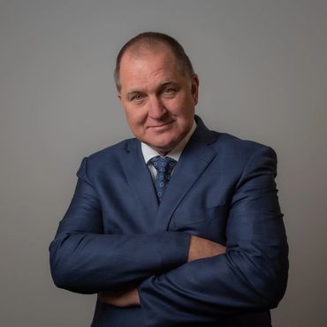 headshot of corporate accountant professional