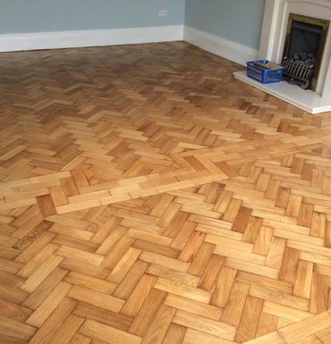 The finished loose parquet block repair and renovation