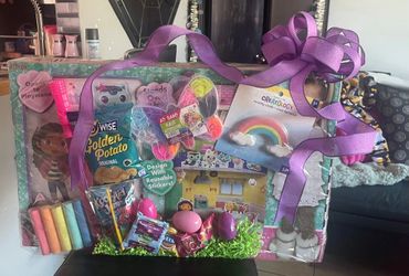 Gabby’s Play House Gift Set