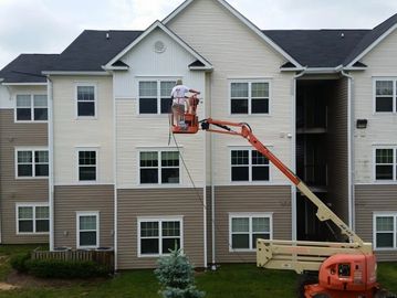 Low Pressure Washing House Washing Commercial